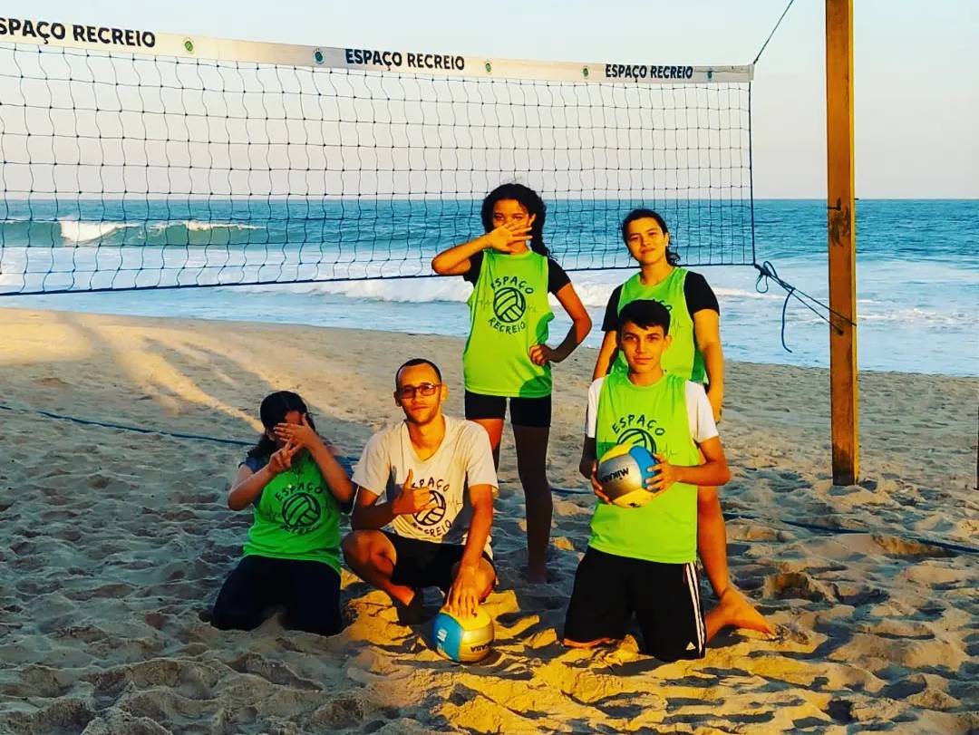 Treino de vôlei de praia do Espaço Recreio